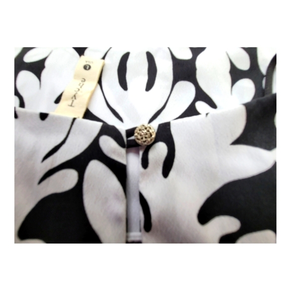 TYCHE Black and White Floral Print Double Layer Spaghetti‎ Strap Top - Picture 4 of 5